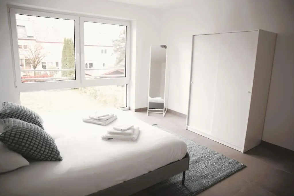 Sandweiler Beautiful 4Br House With Jacuzziヴィラ