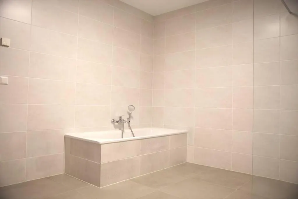 Sandweiler Beautiful 4Br House With Jacuzziヴィラ 0*,