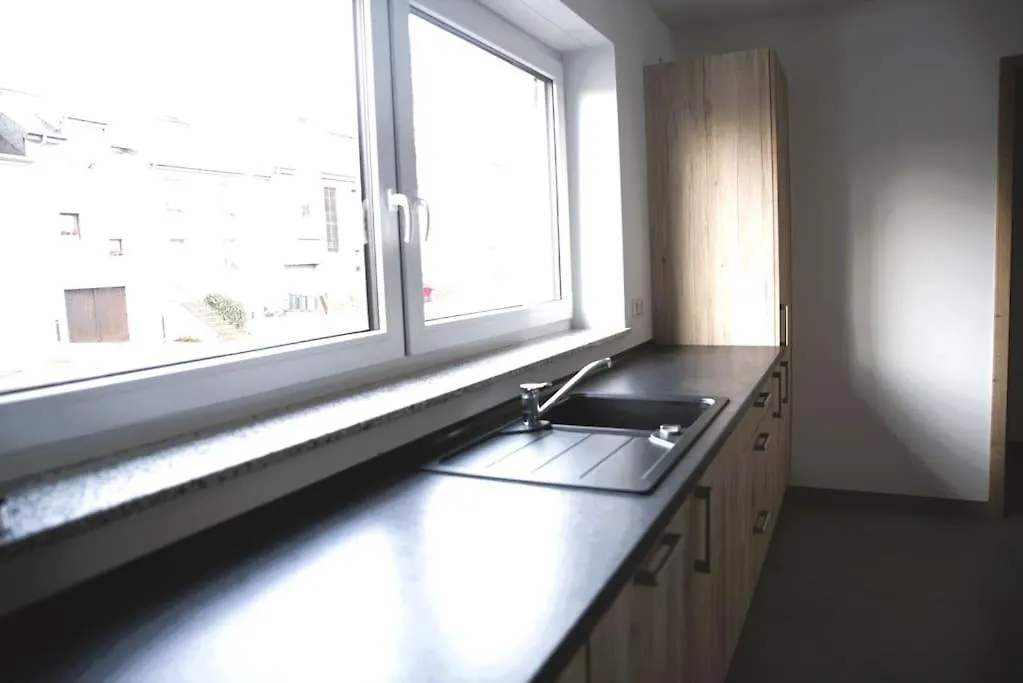 別荘 Sandweiler Beautiful 4Br House With Jacuzziヴィラ