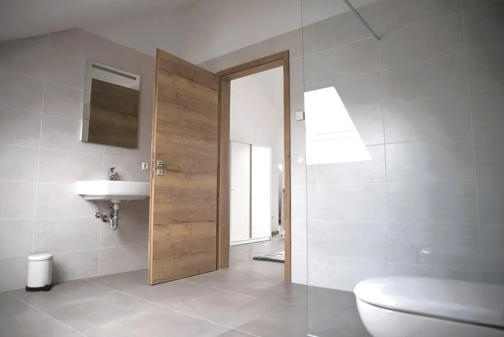Sandweiler Beautiful 4Br House With Jacuzziヴィラ